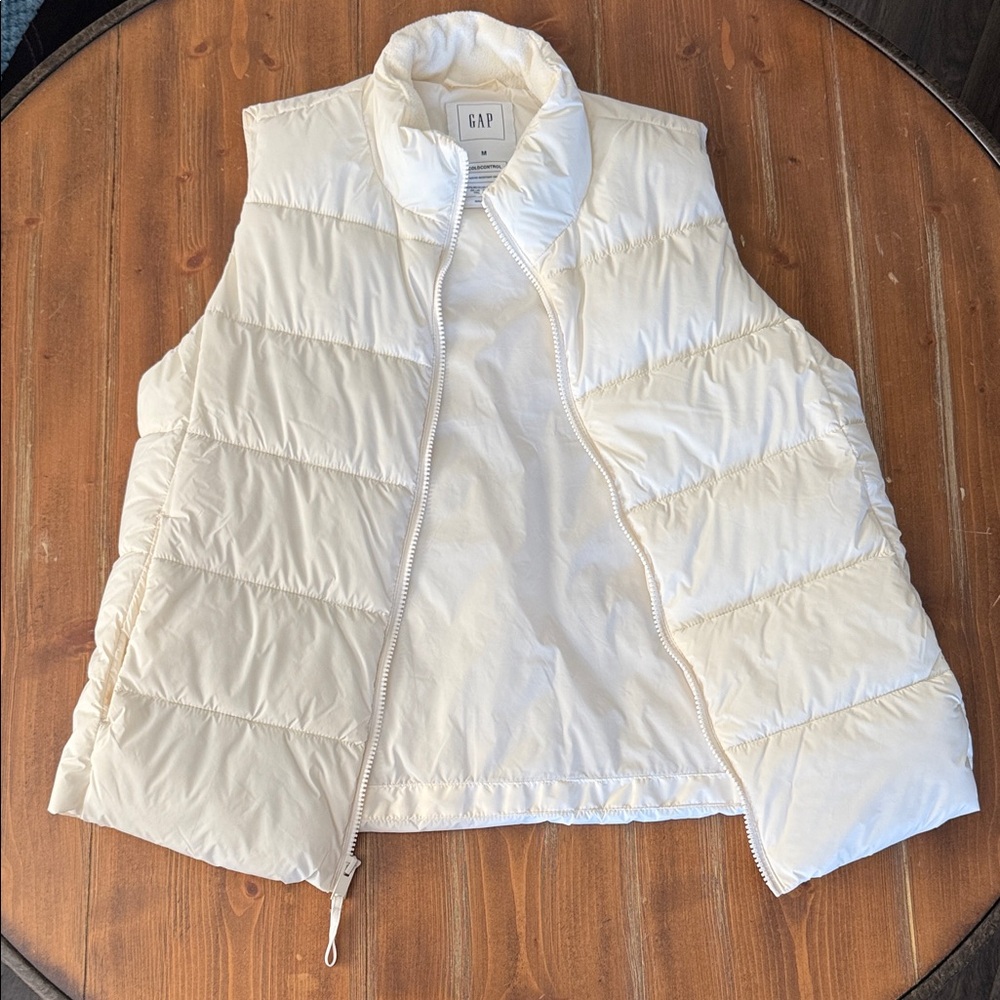 GAP Cream Quilted Puffer Vest